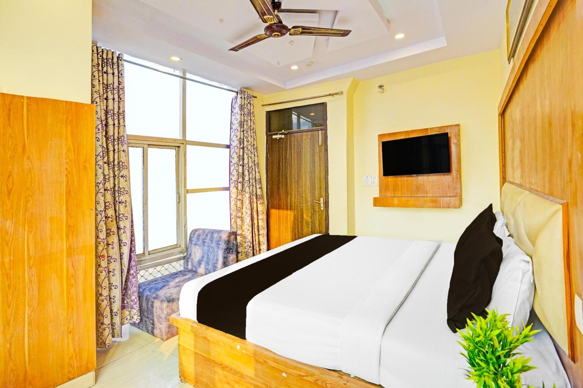 Super Hotel O Charbagh Formerly Khalsa Inn Лакхнау Экстерьер фото