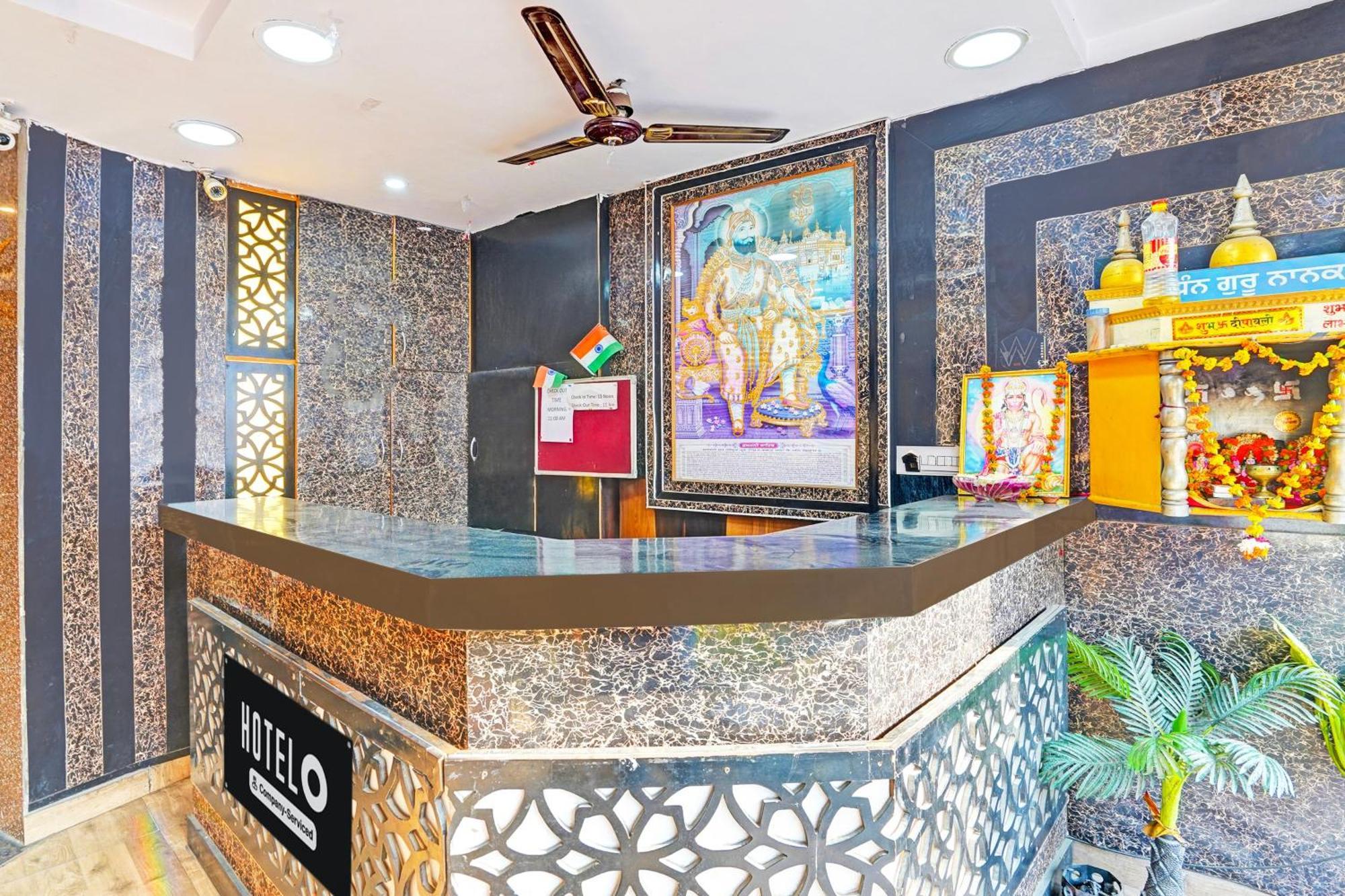 Super Hotel O Charbagh Formerly Khalsa Inn Лакхнау Экстерьер фото